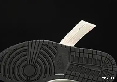 Hyperoad AIR 1 High Retro 85 JORDAN NIKE Black White 0518